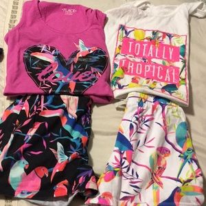 2 Children’s Place short sets for girls